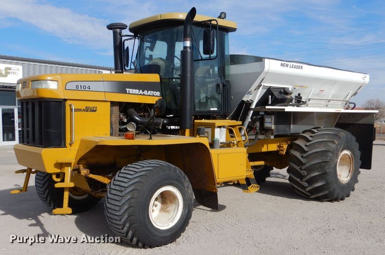 image for item MT9996 2004 Ag-Chem TerraGator 8104  spreader