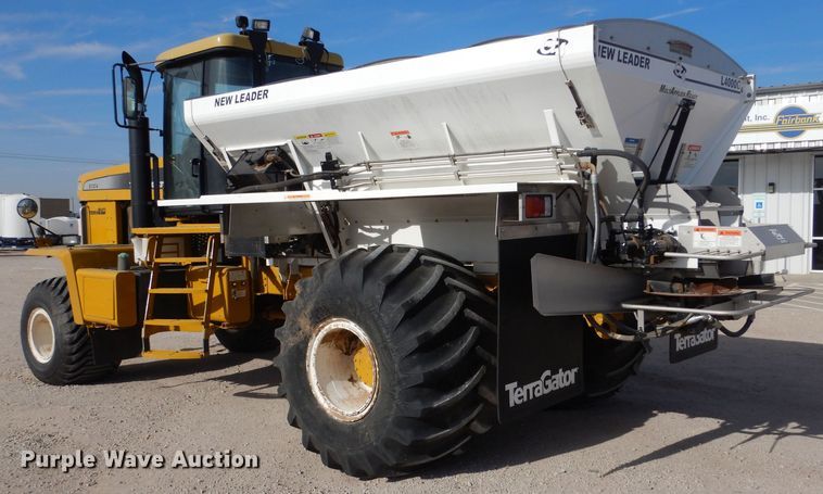 image for item MT9996 2004 Ag-Chem TerraGator 8104  spreader