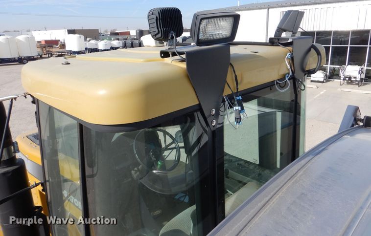 image for item MT9996 2004 Ag-Chem TerraGator 8104  spreader