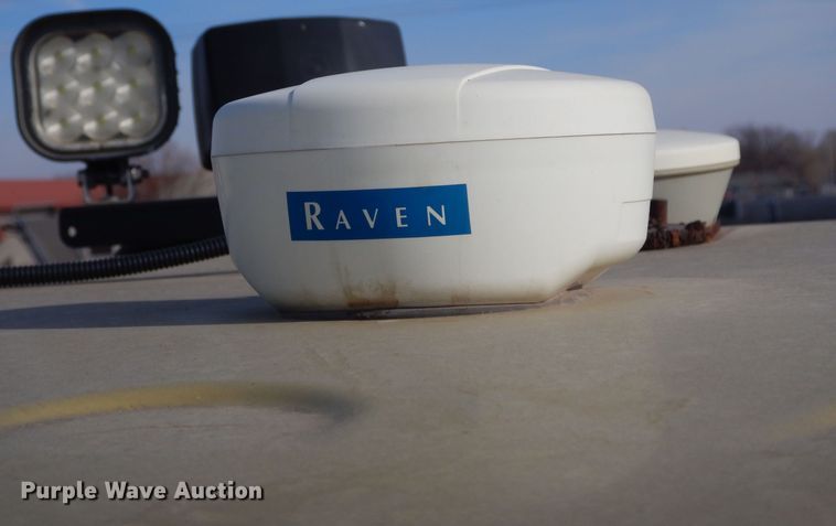 image for item MT9996 2004 Ag-Chem TerraGator 8104  spreader