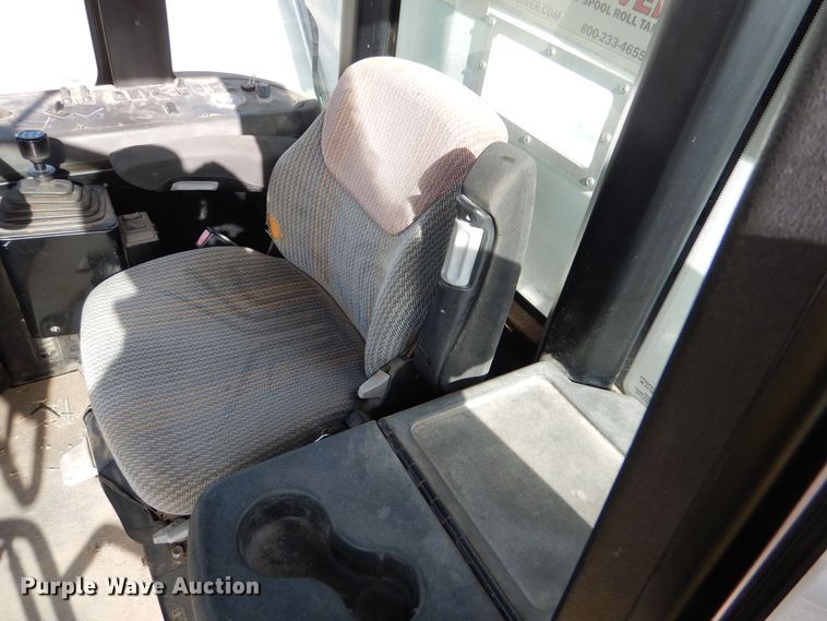 image for item MT9996 2004 Ag-Chem TerraGator 8104  spreader