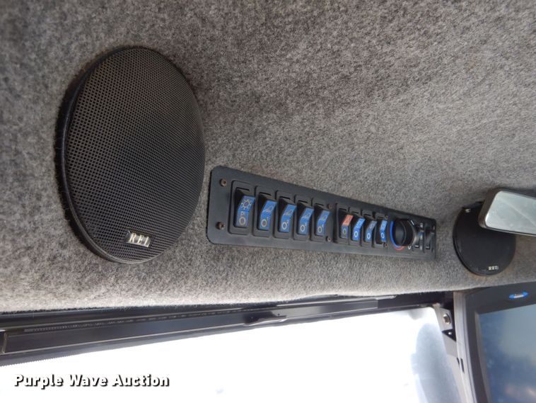 image for item MT9996 2004 Ag-Chem TerraGator 8104  spreader