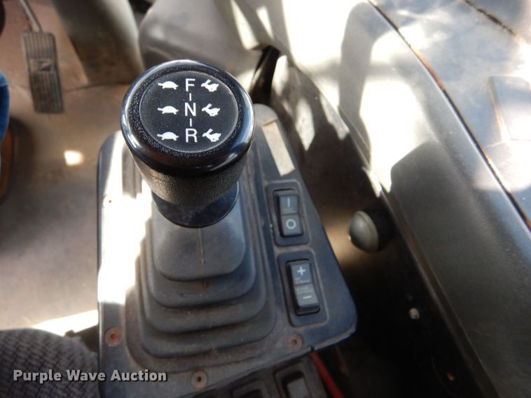 image for item MT9996 2004 Ag-Chem TerraGator 8104  spreader