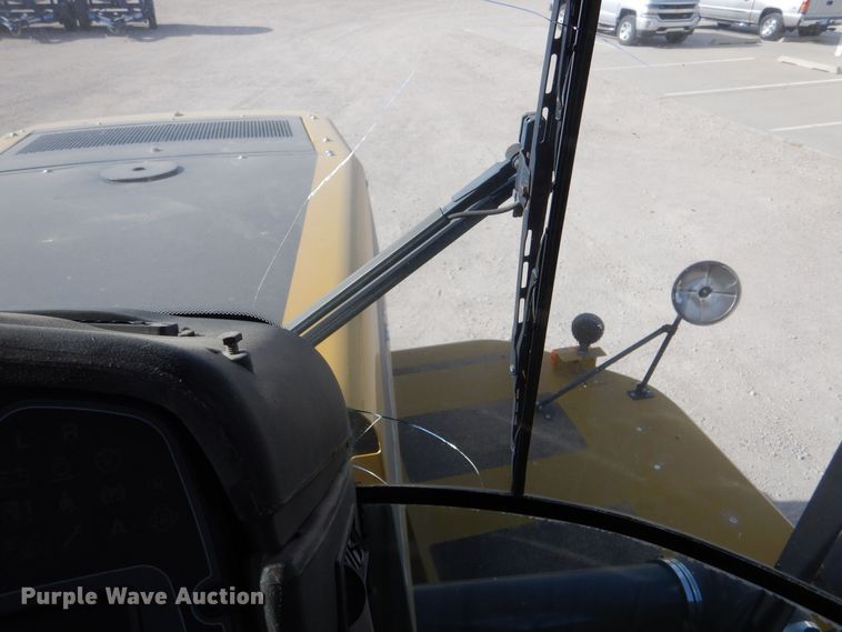 image for item MT9996 2004 Ag-Chem TerraGator 8104  spreader