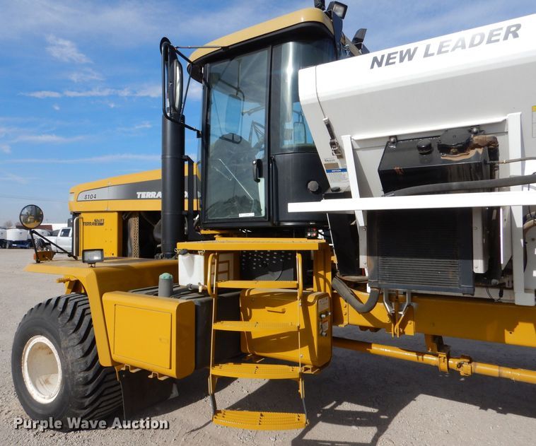 image for item MT9996 2004 Ag-Chem TerraGator 8104  spreader
