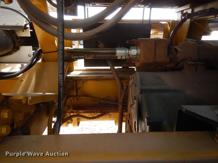 image for item MT9996 2004 Ag-Chem TerraGator 8104  spreader