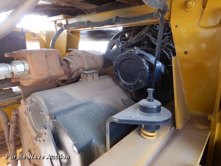 image for item MT9996 2004 Ag-Chem TerraGator 8104  spreader