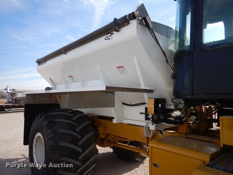 image for item MT9996 2004 Ag-Chem TerraGator 8104  spreader