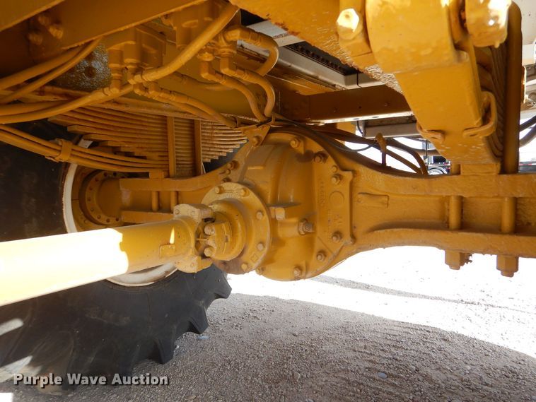 image for item MT9996 2004 Ag-Chem TerraGator 8104  spreader