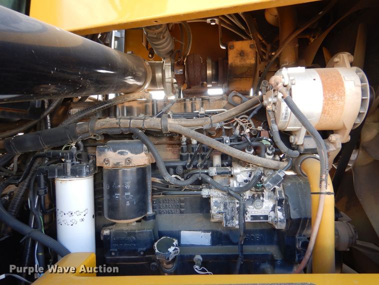 image for item MT9996 2004 Ag-Chem TerraGator 8104  spreader