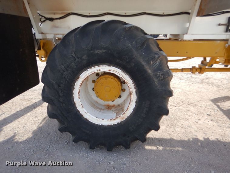 image for item MT9996 2004 Ag-Chem TerraGator 8104  spreader