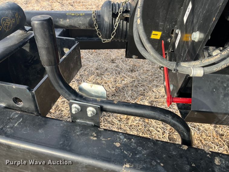 image for item MW9420 2012 Kinze 1100  grain cart