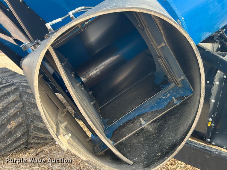 image for item MW9420 2012 Kinze 1100  grain cart