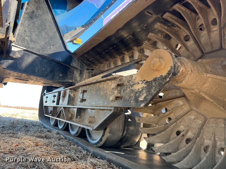 image for item MW9420 2012 Kinze 1100  grain cart