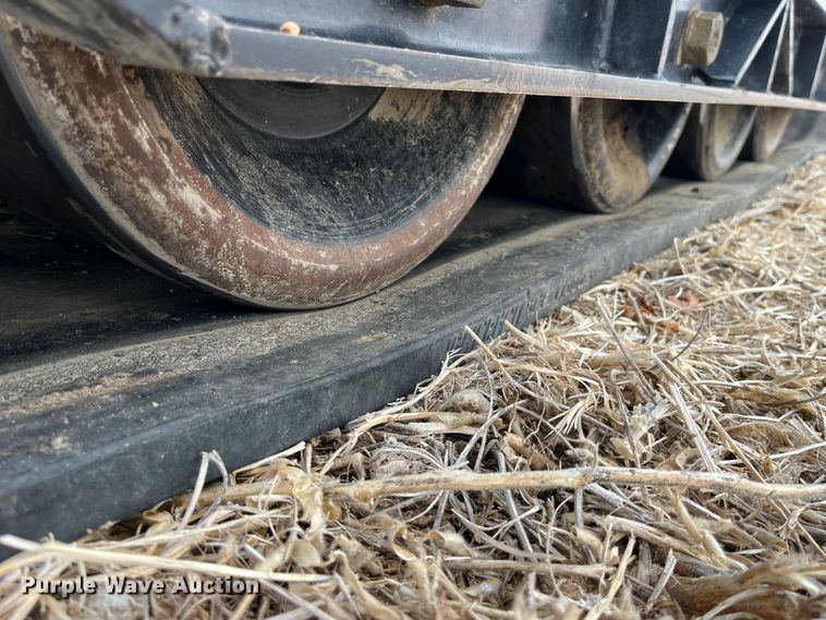 image for item MW9420 2012 Kinze 1100  grain cart