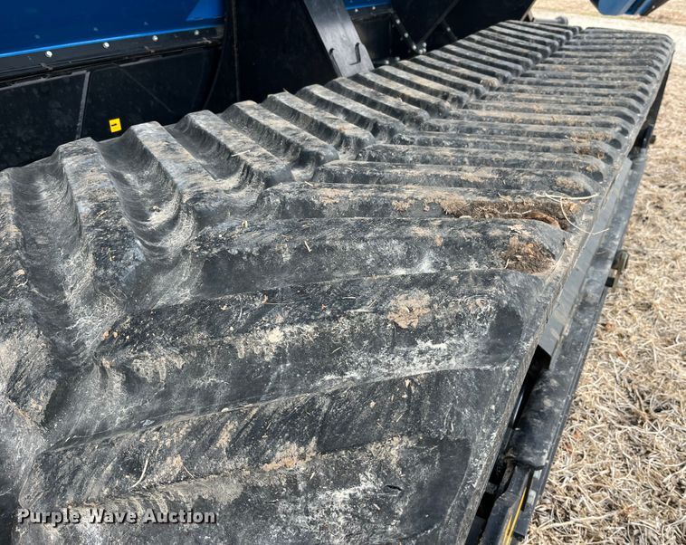 image for item MW9420 2012 Kinze 1100  grain cart