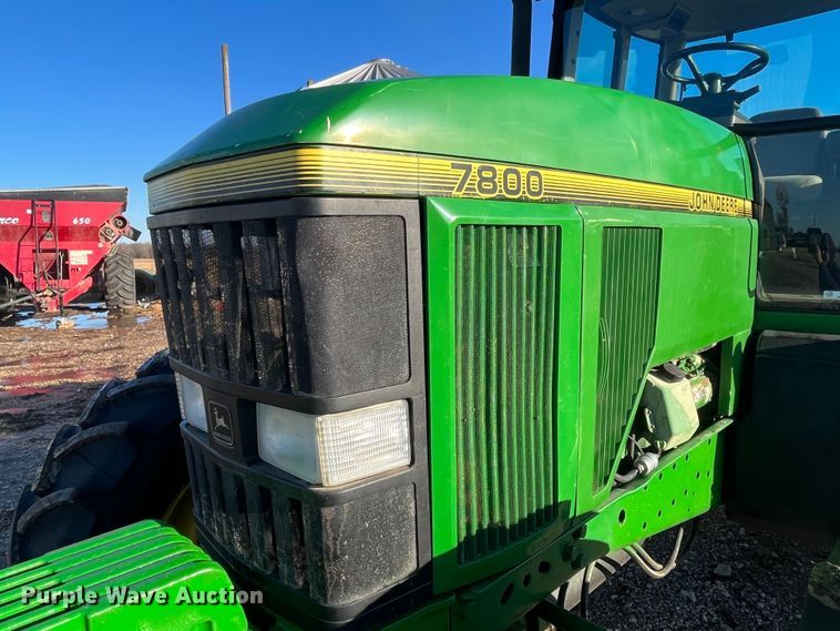 image for item MW9433 1995 John Deere 7800  MFWD tractor