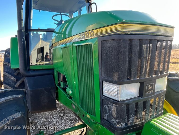 image for item MW9433 1995 John Deere 7800  MFWD tractor