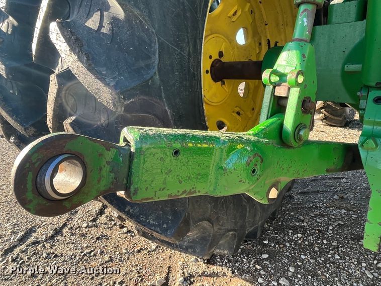 image for item MW9433 1995 John Deere 7800  MFWD tractor