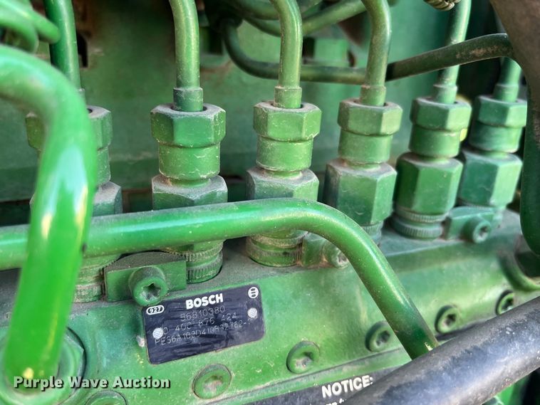 image for item MW9433 1995 John Deere 7800  MFWD tractor