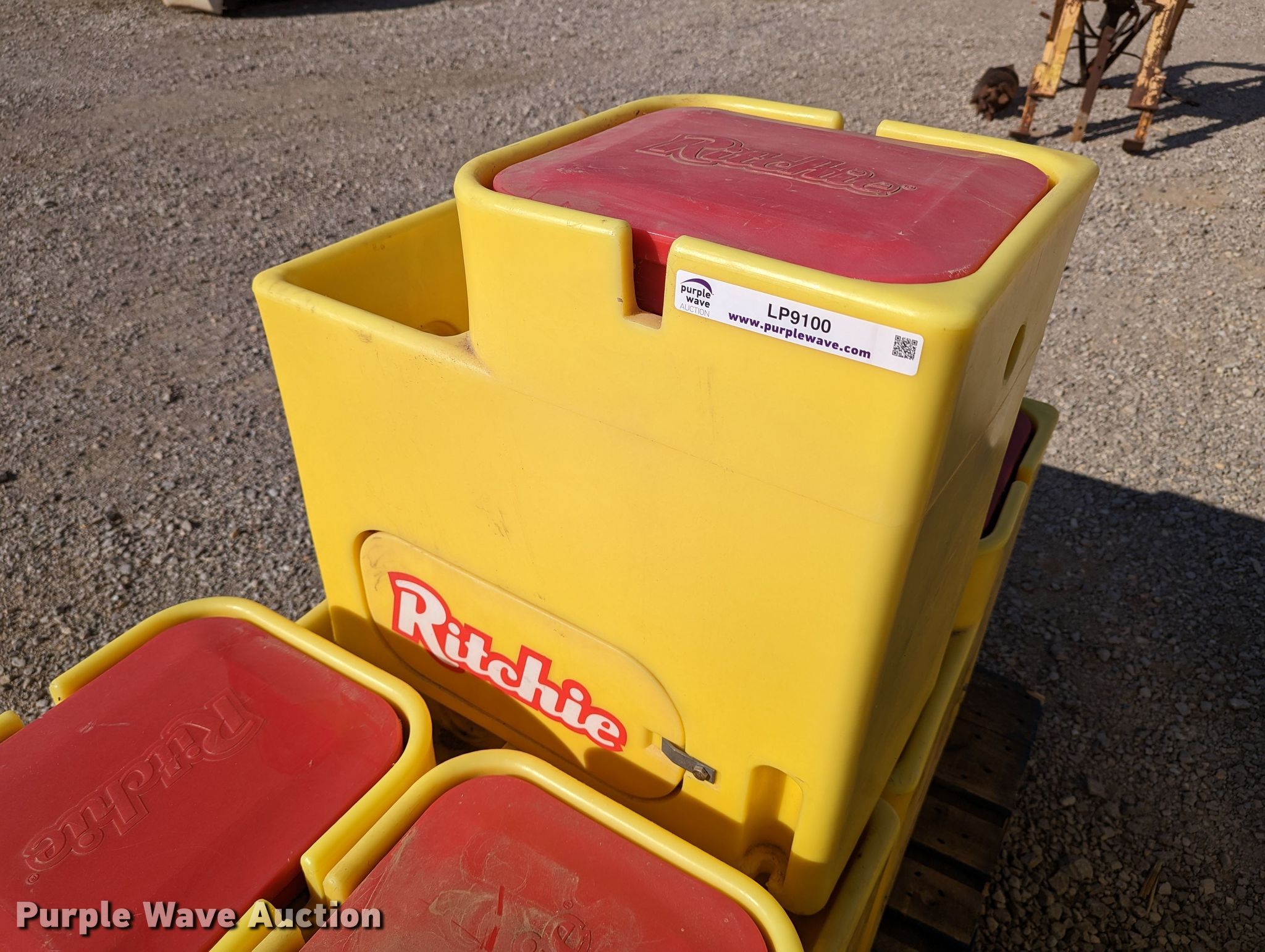 (5) Ritchie WaterMatic 100 insulated watering systems in Ardmore, OK