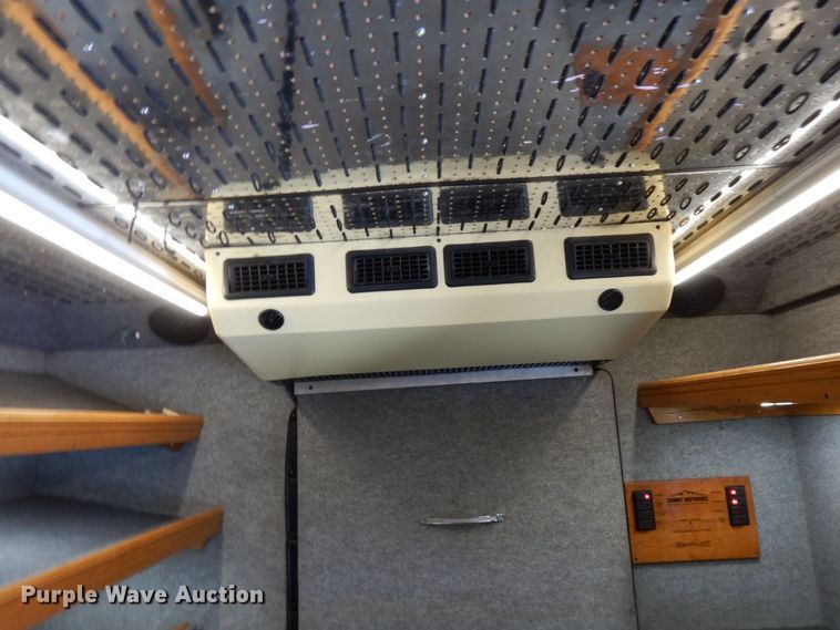 image for item AF9345 2008 Freightliner Business Class M2  box truck