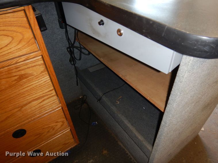 image for item AF9345 2008 Freightliner Business Class M2  box truck