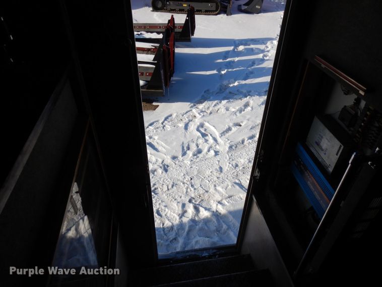 image for item AF9345 2008 Freightliner Business Class M2  box truck