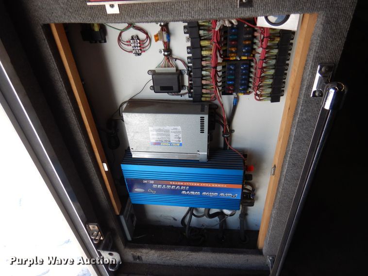 image for item AF9345 2008 Freightliner Business Class M2  box truck