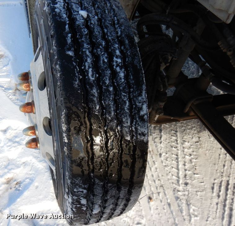 image for item AF9345 2008 Freightliner Business Class M2  box truck