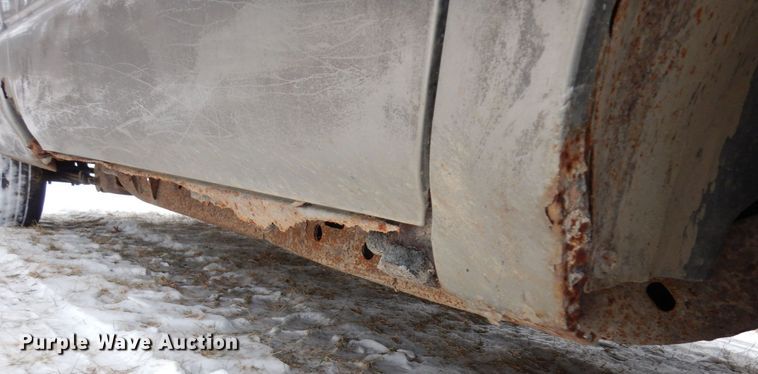 image for item AF9361 2000 GMC Sonoma SLS  pickup truck