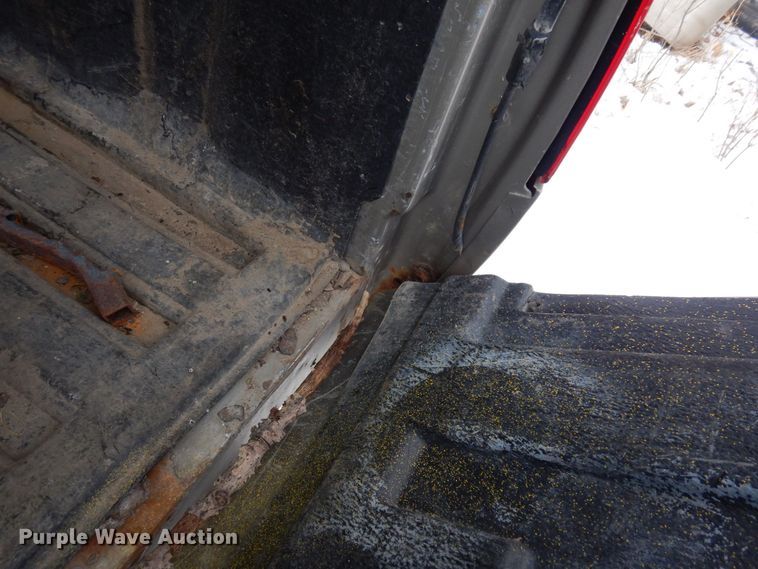 image for item AF9361 2000 GMC Sonoma SLS  pickup truck