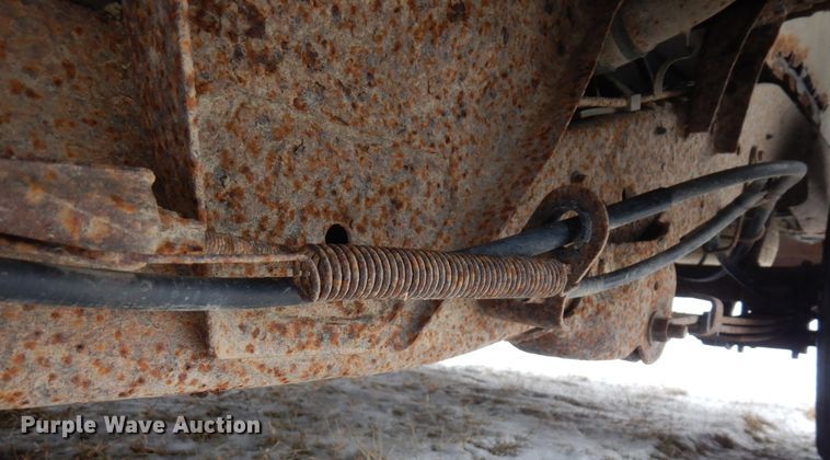 image for item AF9361 2000 GMC Sonoma SLS  pickup truck