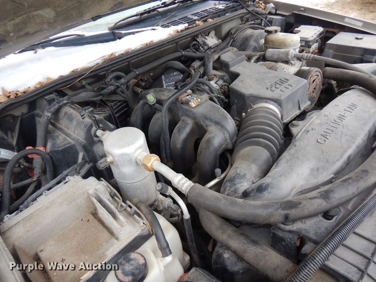 image for item AF9361 2000 GMC Sonoma SLS  pickup truck