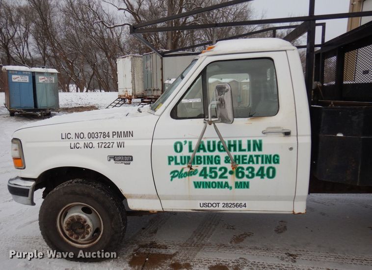 image for item AF9432 1997 Ford F450 Super Duty  flatbed truck