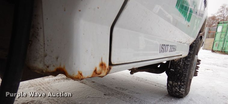 image for item AF9432 1997 Ford F450 Super Duty  flatbed truck