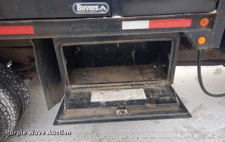 image for item AF9432 1997 Ford F450 Super Duty  flatbed truck