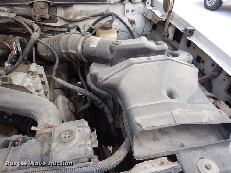 image for item AF9432 1997 Ford F450 Super Duty  flatbed truck