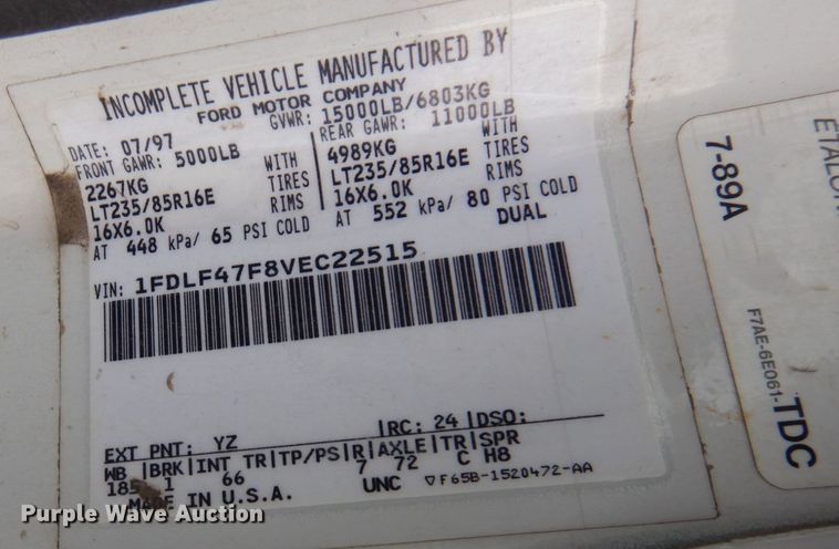 image for item AF9432 1997 Ford F450 Super Duty  flatbed truck