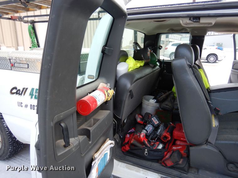 image for item AF9433 2005 Chevrolet Silverado 1500  Ext. Cab pickup truck