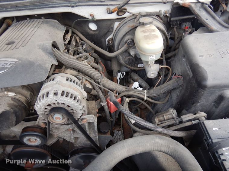 image for item AF9433 2005 Chevrolet Silverado 1500  Ext. Cab pickup truck