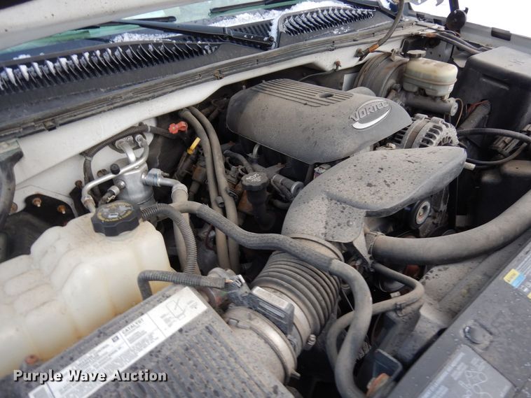 image for item AF9433 2005 Chevrolet Silverado 1500  Ext. Cab pickup truck