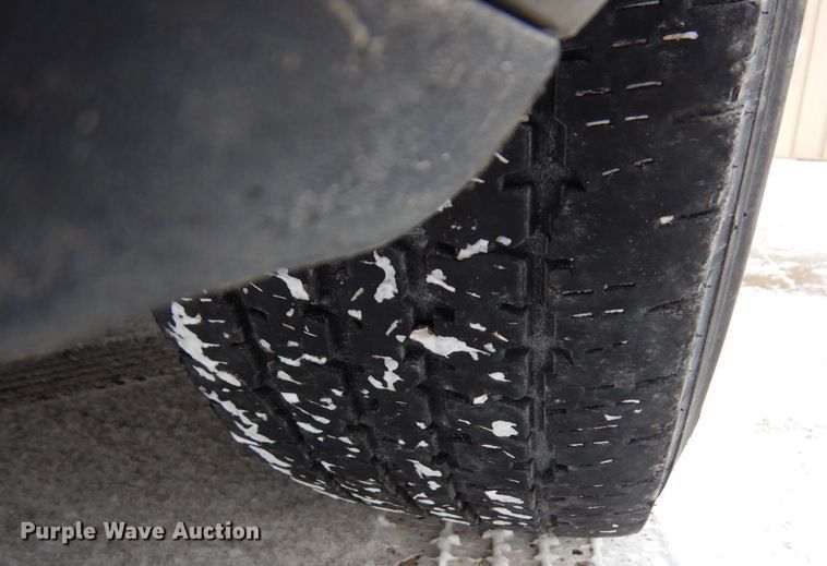 image for item AF9433 2005 Chevrolet Silverado 1500  Ext. Cab pickup truck