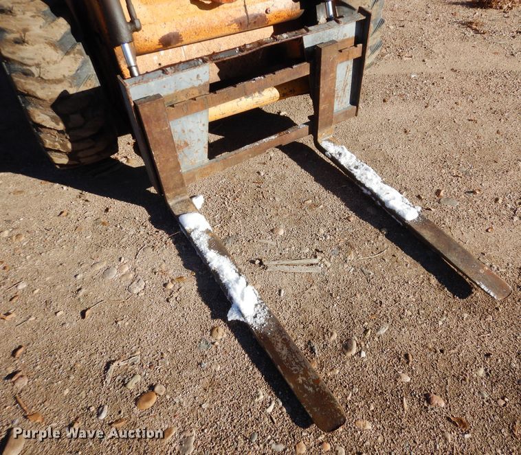 image for item DF8250 1993 Case 1845C  skid steer loader