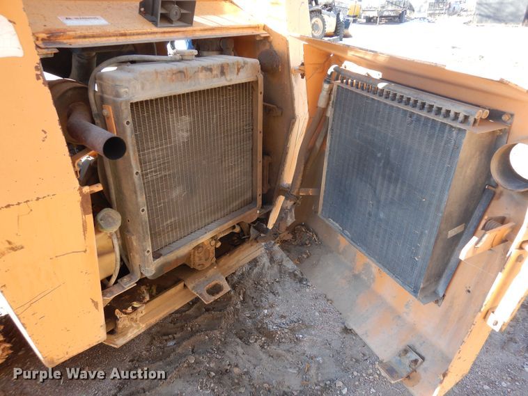 image for item DF8250 1993 Case 1845C  skid steer loader