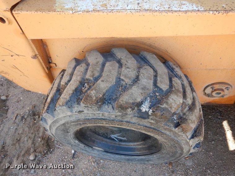 image for item DF8250 1993 Case 1845C  skid steer loader