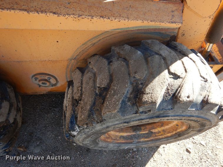 image for item DF8250 1993 Case 1845C  skid steer loader