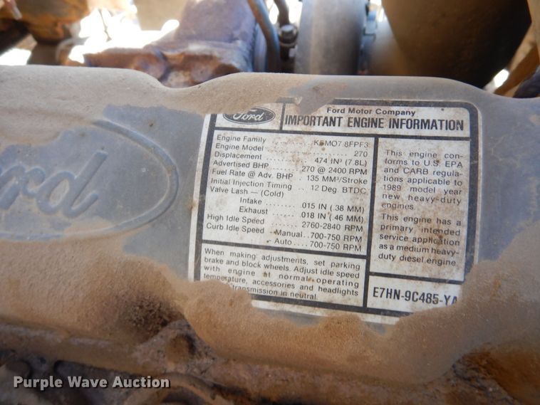 image for item DF8264 1989 Ford L8000  crane truck