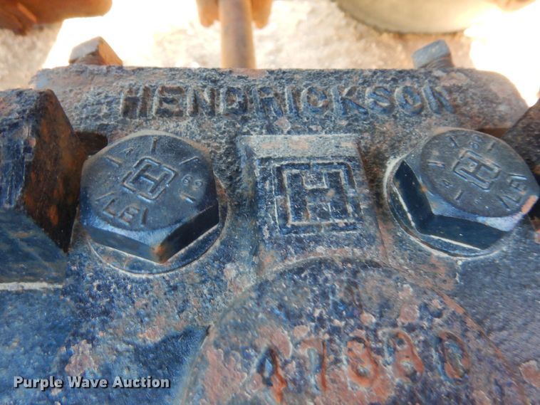 image for item DF8264 1989 Ford L8000  crane truck