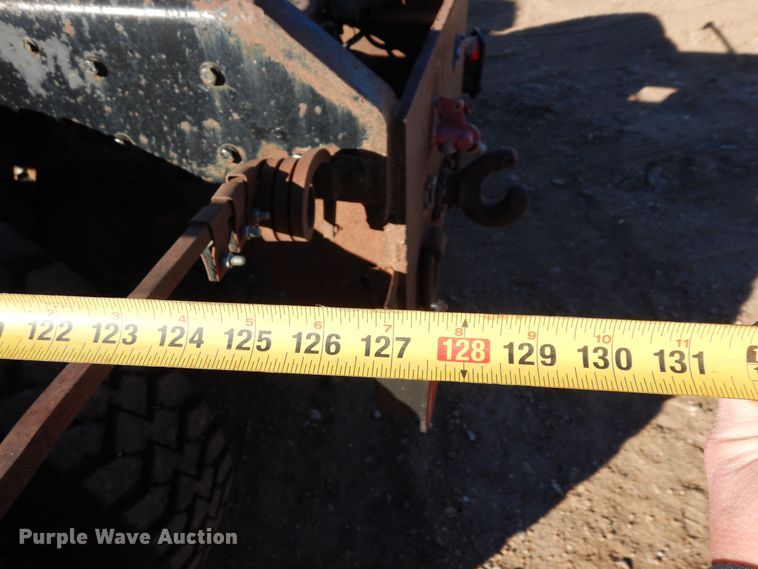 image for item DF8264 1989 Ford L8000  crane truck